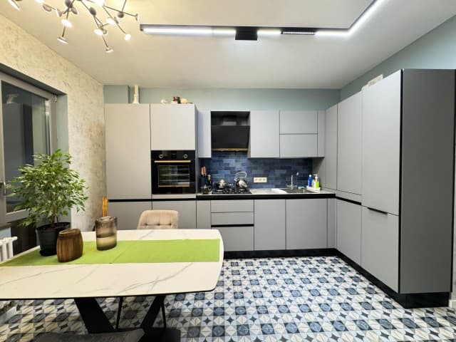 2 комн., 47 м², Монолитно-каркасный, Крестьянский рынок, стадион "Туймаада" 6