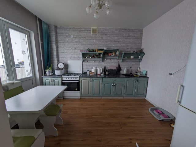 2 комн., 68 м², Блочный, Площадь Победы