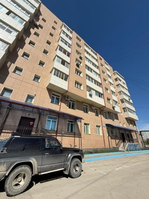 1 комн., 42 м², Блочный, Площадь Победы 15
