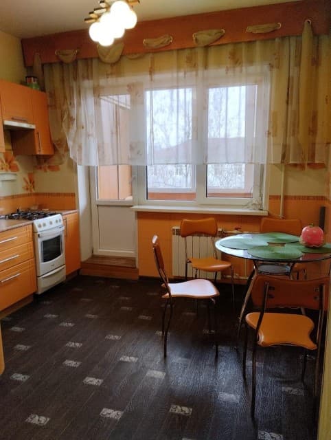 2 комн., 55 м², 112 серия, Областная больница, рынок "Манньыаттаах" 5