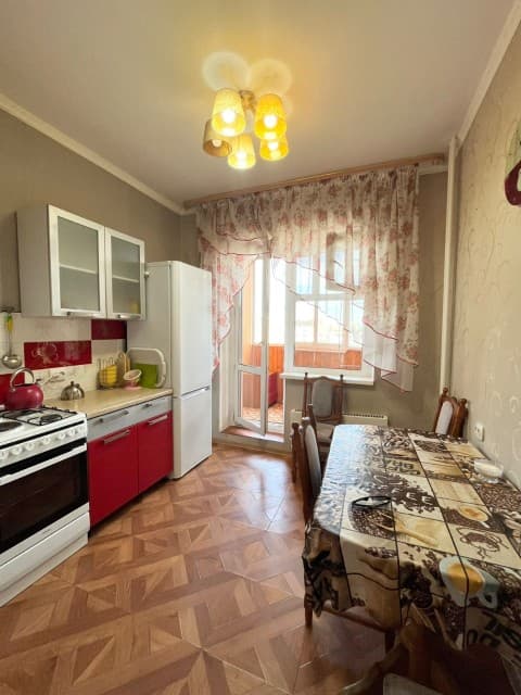2 комн., 51 м², 112 серия, Областная больница, рынок "Манньыаттаах" 3