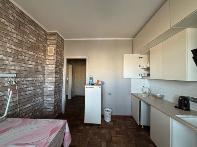 1 комн., 39 м², 112 серия, Областная больница, рынок "Манньыаттаах" 2