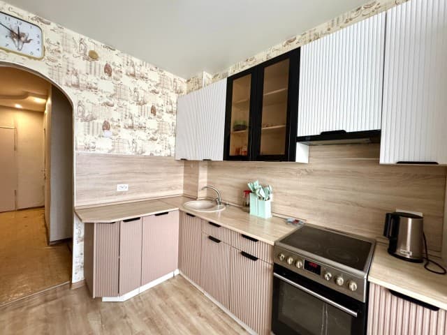 2 комн., 53 м², Блочный, Глазная больница 2