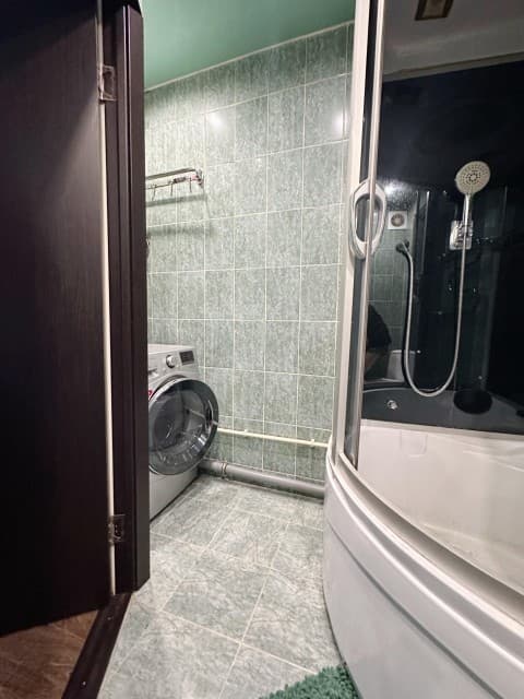 2 комн., 46 м², КПД, Автовокзал 6