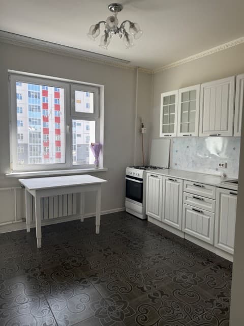 1 комн., 40 м², Монолитно-каркасный, 203 мкрн. 4