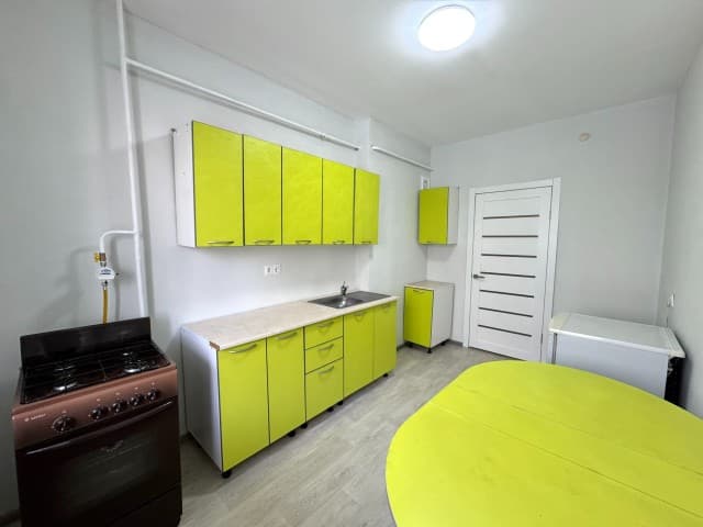 3 комн., 74 м², Блочный, 202 мкрн. 2