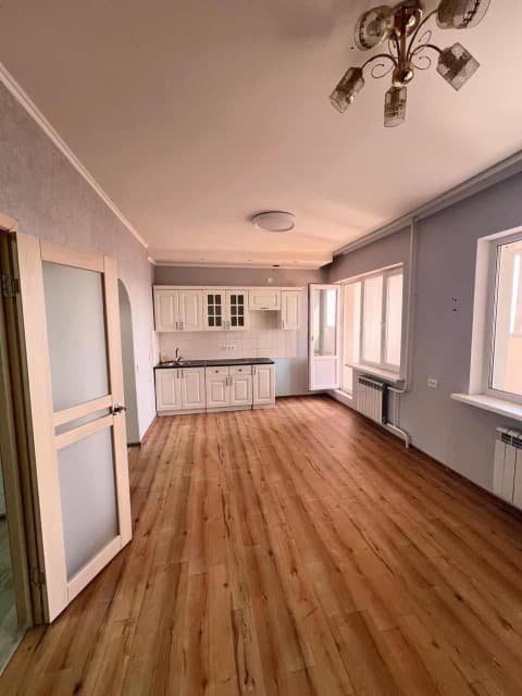 1 комн., 42 м², Монолитно-каркасный, Крестьянский рынок, стадион "Туймаада" 11