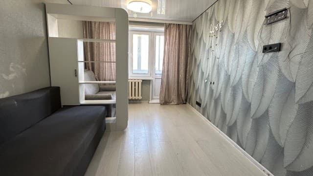 1 комн., 30 м², Блочный, Центр - район пл. Орджоникидзе