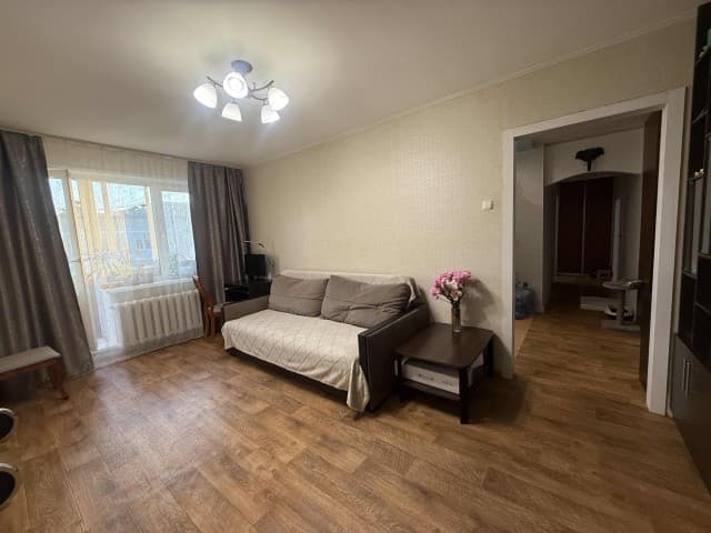 3 комн., 63 м², КПД, Крытый рынок 2