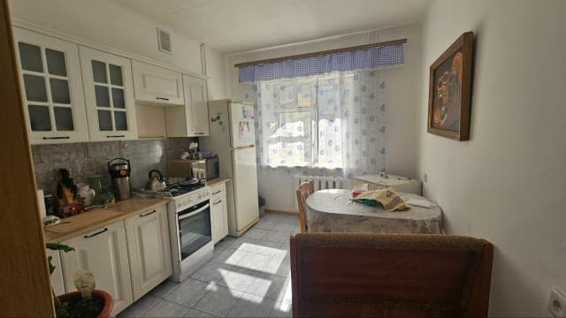 1 комн., 45 м², Инд. планировка, Кинотеатр Лена 7