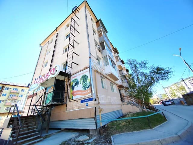 3 комн., 41 м², Хрущевка, Площадь Победы