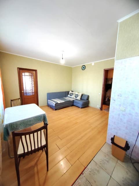 3 комн., 41 м², Хрущевка, Площадь Победы 4