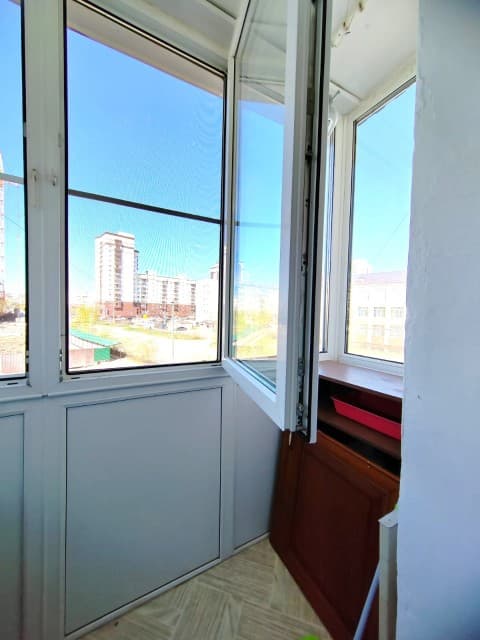3 комн., 41 м², Хрущевка, Площадь Победы 14