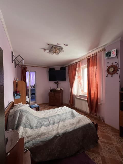 2 комн., 71 м², 112 серия, Областная больница, рынок "Манньыаттаах" 7