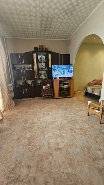 1 комн., 45 м², Инд. планировка, Кинотеатр Лена 4