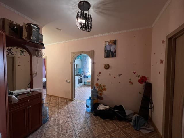 2 комн., 71 м², 112 серия, Областная больница, рынок "Манньыаттаах" 13