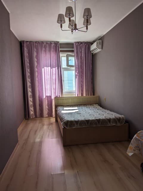2 комн., 58 м², Монолитно-каркасный, Областная больница, рынок "Манньыаттаах" 2