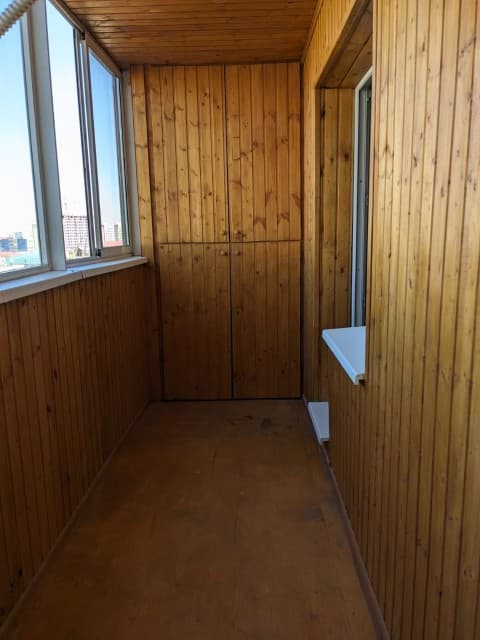 2 комн., 58 м², Монолитно-каркасный, Областная больница, рынок "Манньыаттаах" 5