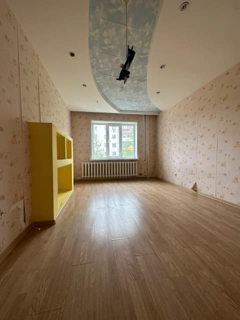 3 комн., 77 м², Инд. планировка, Автовокзал 6