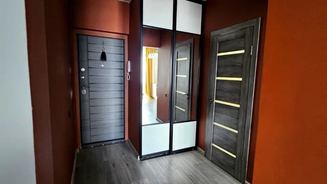 1 комн., 37 м², Монолитно-каркасный, ЯКСМК 13