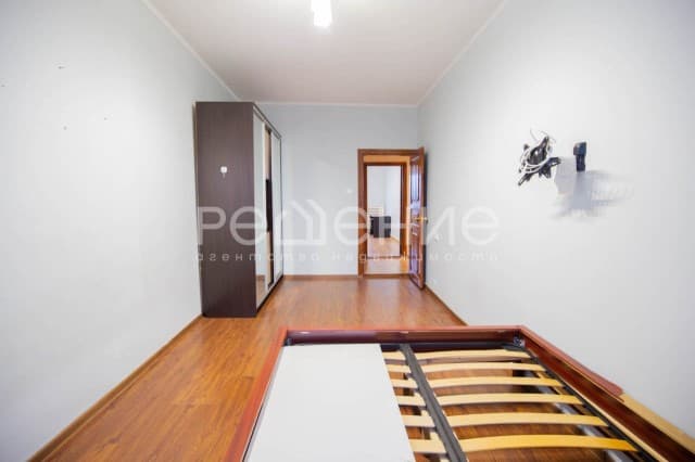 3 комн., 84 м², 112 серия, 202 мкрн. 8