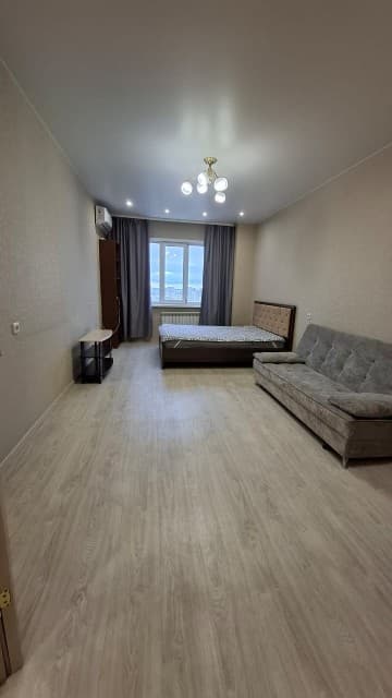 1 комн., 43 м², Монолитно-каркасный, Апельсин 5