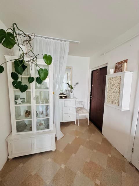 3 комн., 62 м², КПД, Крестьянский рынок, стадион "Туймаада" 2