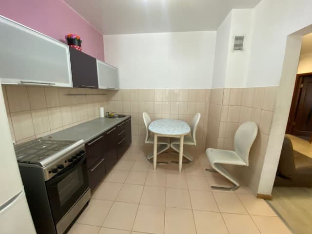 2 комн., 52 м², 112 серия, Крестьянский рынок, стадион "Туймаада" 4
