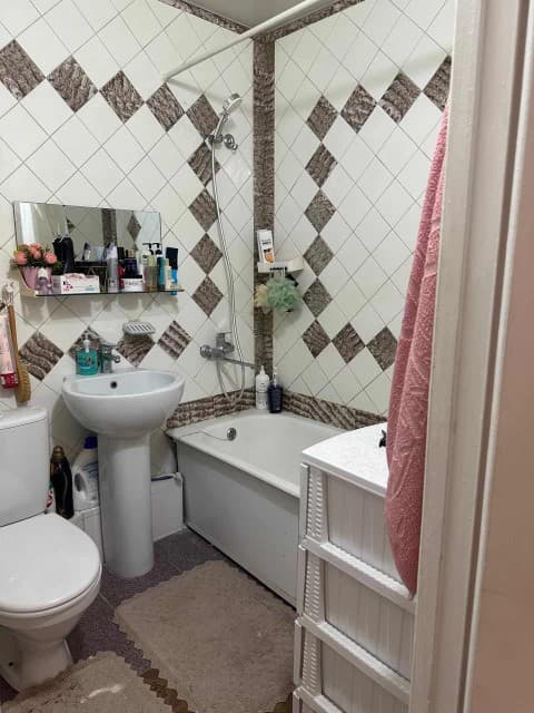 1 комн., 40 м², Каркасно-щитовой 2