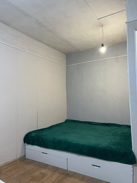 1 комн., 30 м², Блочный, Поликлиника 1 2