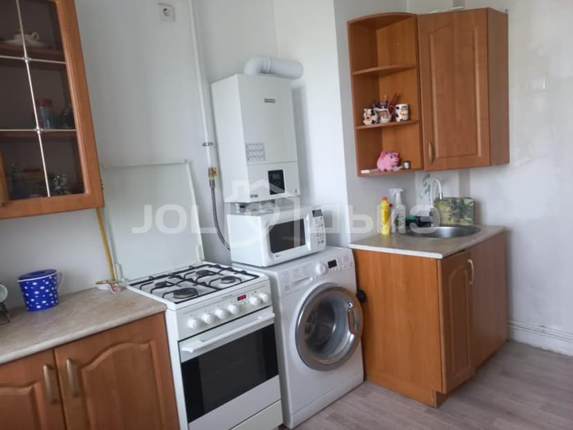 1 комн., 43 м², Другое, Областная больница, рынок "Манньыаттаах" 4