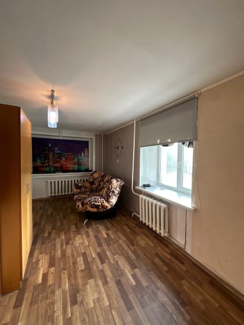 1 комн., 31 м², Блочный, Областная больница, рынок "Манньыаттаах" 9
