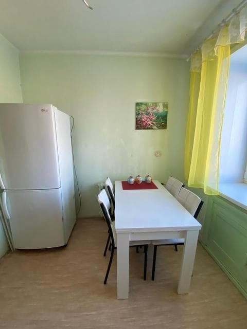 2 комн., 47 м², Инд. планировка, Площадь Победы 2