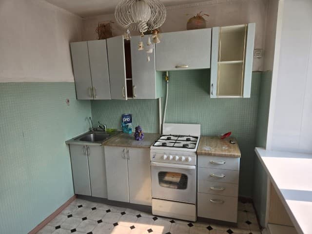 1 комн., 31 м², Блочный, Областная больница, рынок "Манньыаттаах" 2