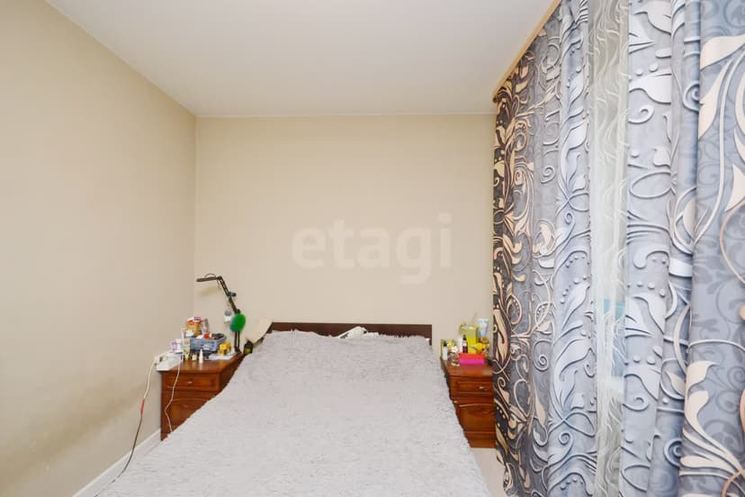 2 комн., 43 м², Инд. планировка 6