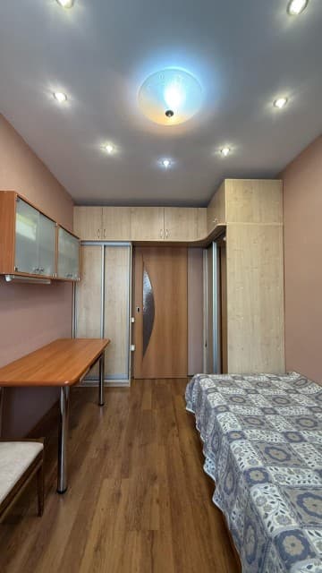 3 комн., 73 м², Инд. планировка, Площадь Победы 6