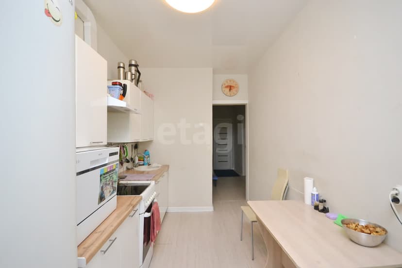 2 комн., 43 м², Инд. планировка 3