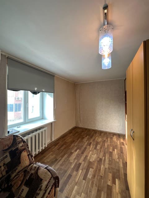 1 комн., 31 м², Блочный, Областная больница, рынок "Манньыаттаах" 6
