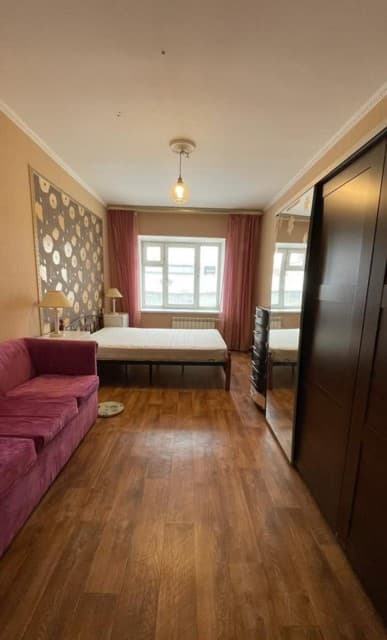 1 комн., 38 м², Монолитно-каркасный, Крытый рынок 2