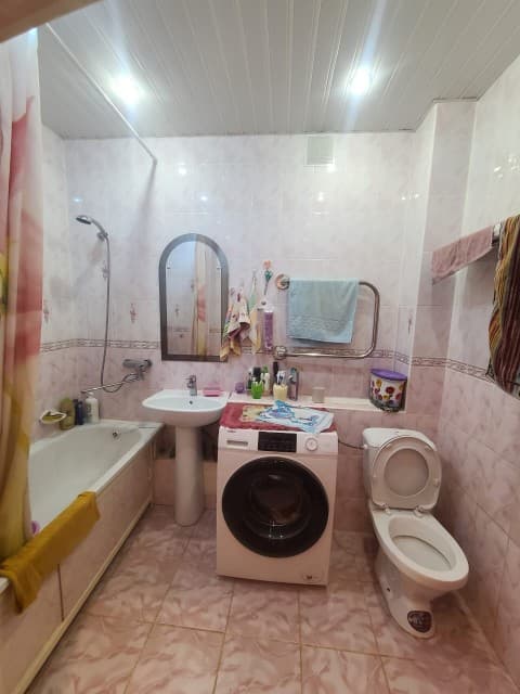 2 комн., 60 м², Блочный, 16 квартал 13