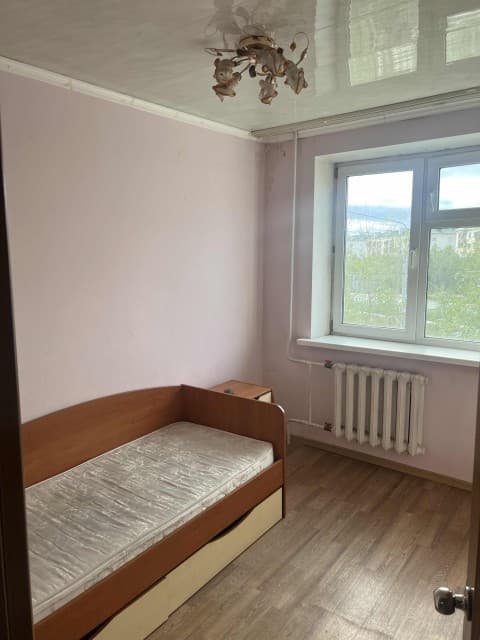 4 комн., 73 м², КПД, Центр - район пл. Комсомольская 4