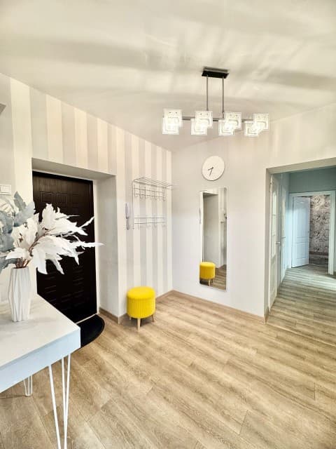 3 комн., 76 м², Инд. планировка, 26 школа 15