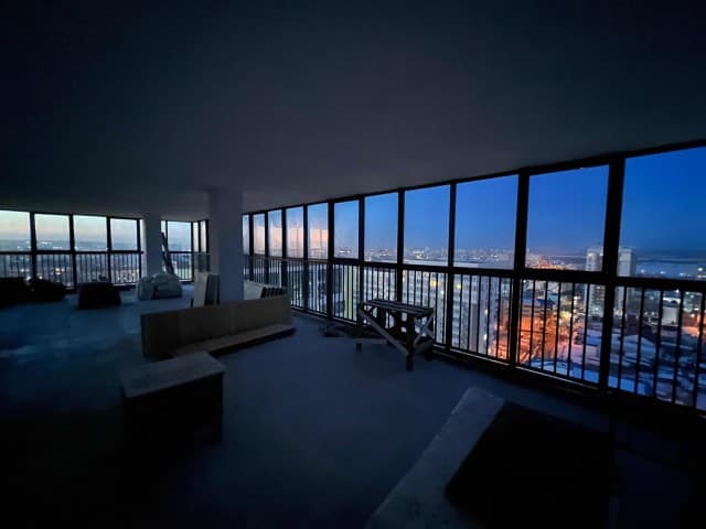 Больше 4 комн., 200 м², Инд. планировка, Залог 3