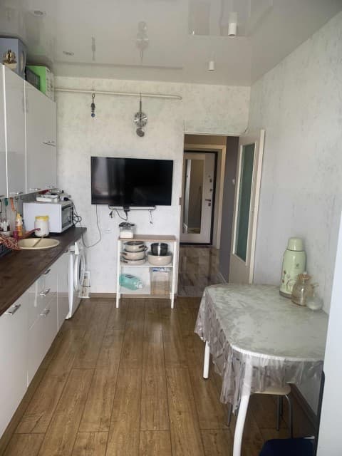 1 комн., 41 м², Инд. планировка, Глазная больница 6