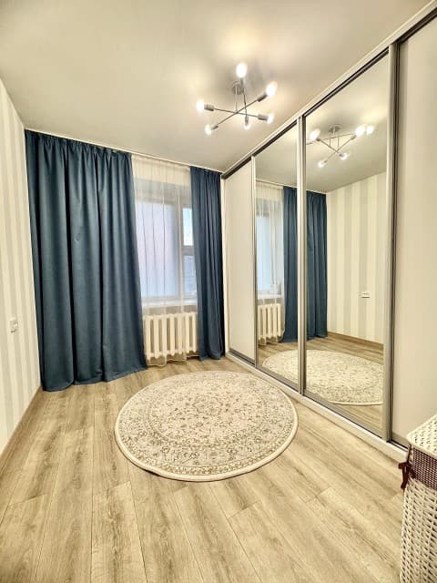 3 комн., 76 м², Инд. планировка, 26 школа 10