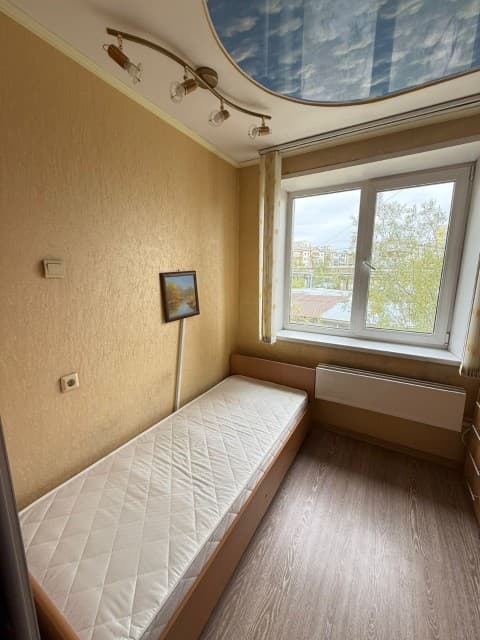 1 комн., 38 м², КПД, Автовокзал 9