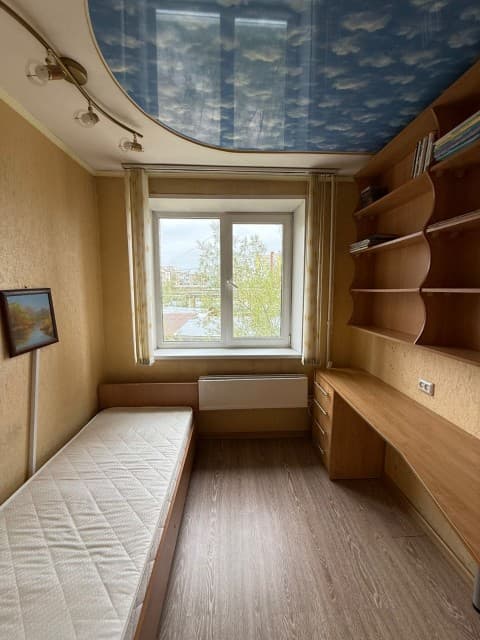 1 комн., 38 м², КПД, Автовокзал 8