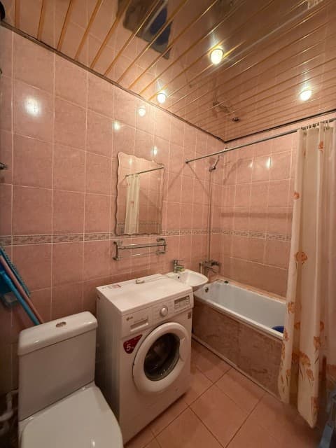 1 комн., 38 м², КПД, Автовокзал 10