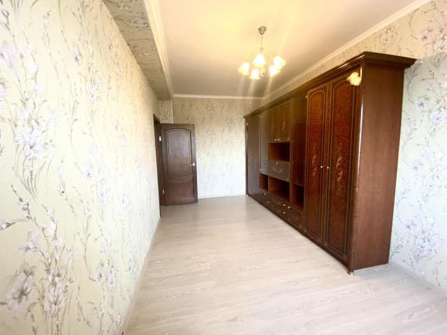 2 комн., 58 м², Инд. планировка, Авиапорт 5