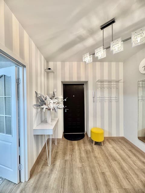 3 комн., 76 м², Инд. планировка, 26 школа 13